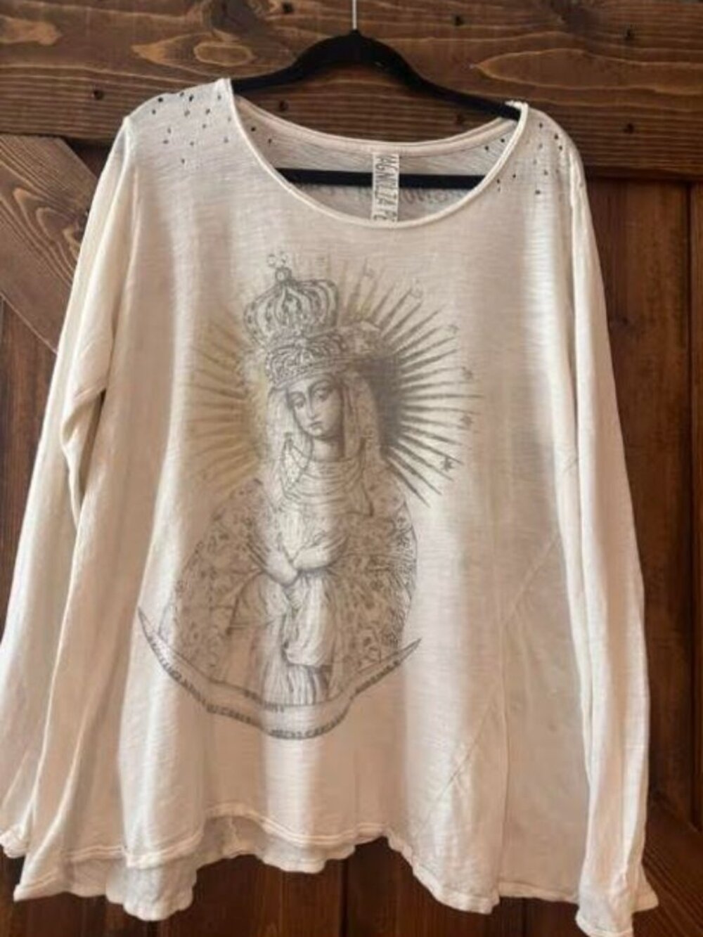 Magnolia Pearl | Queen of Heaven Dylan Long Sleeve Tee in Moonlight OS